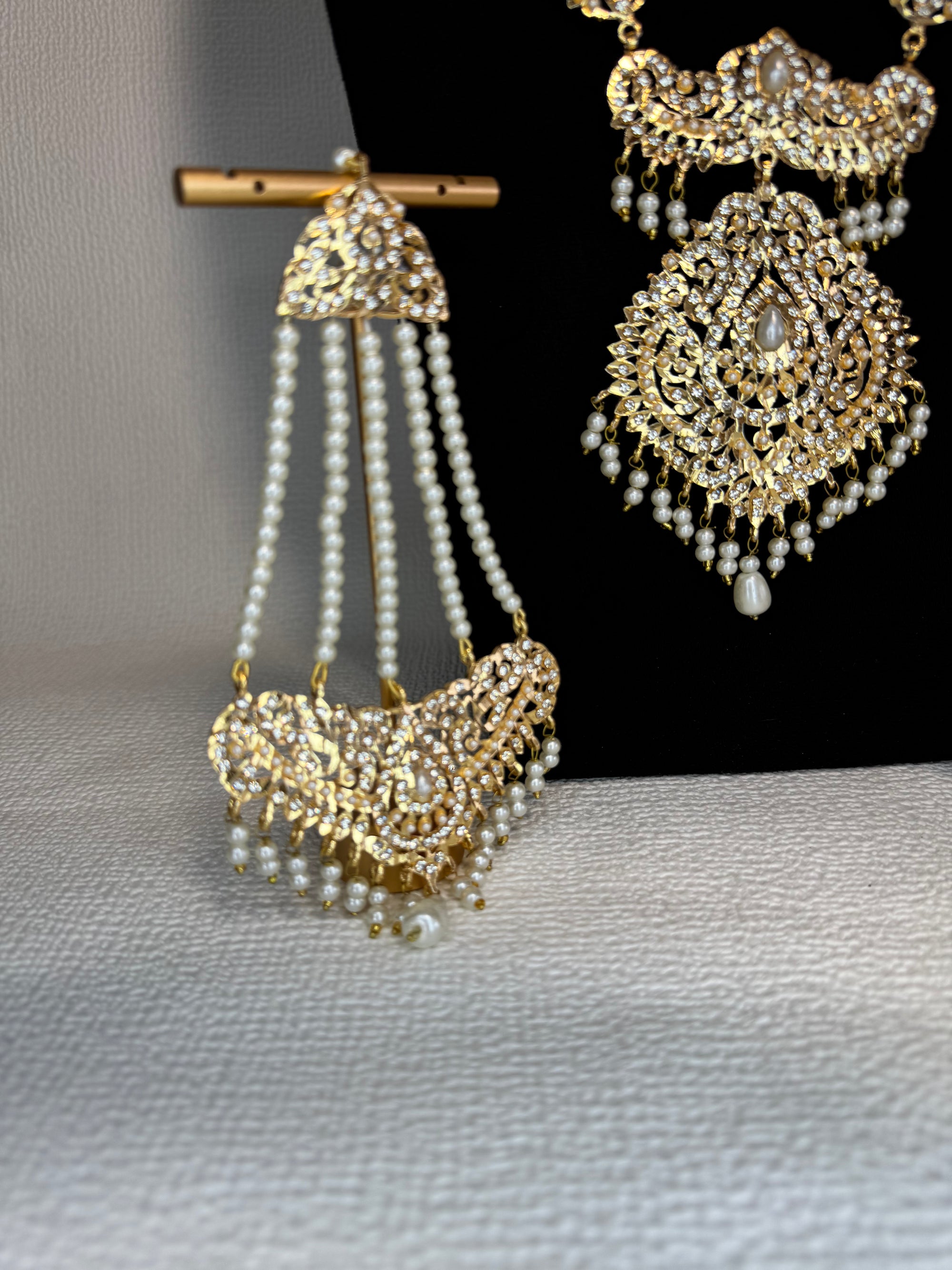 Noor-E-Pearl Bridal Set