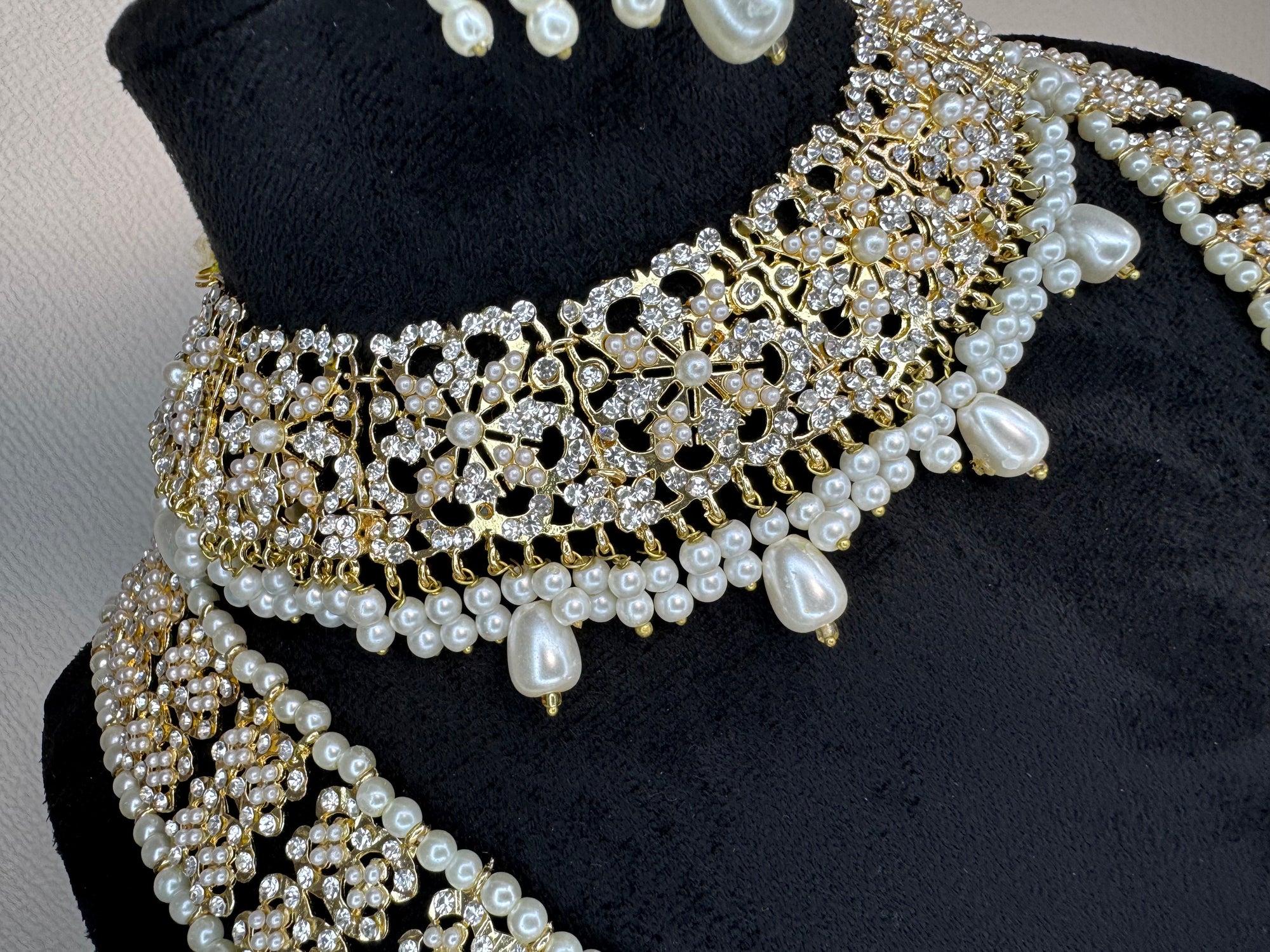 RANI SAAHIBA BRIDAL SET