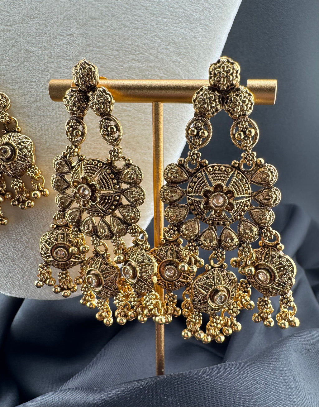 Royal Antique Gold Bridal Choker Set