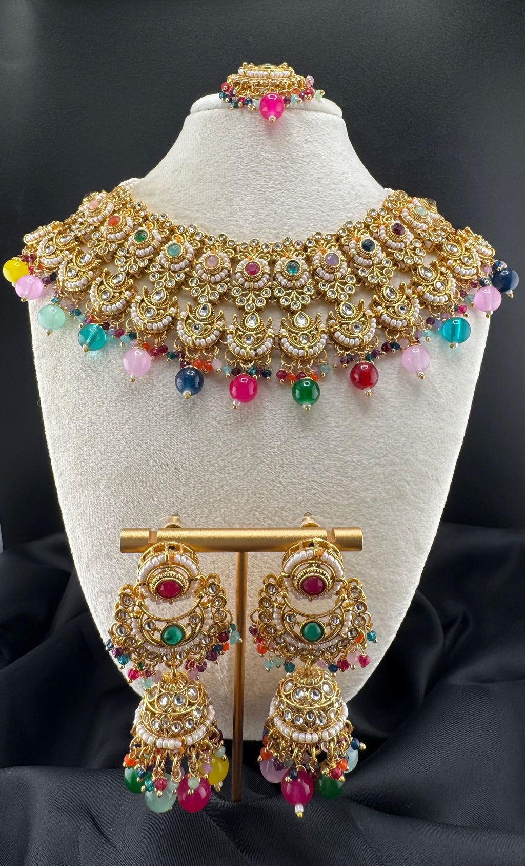 Rang Mahal Kundan Set