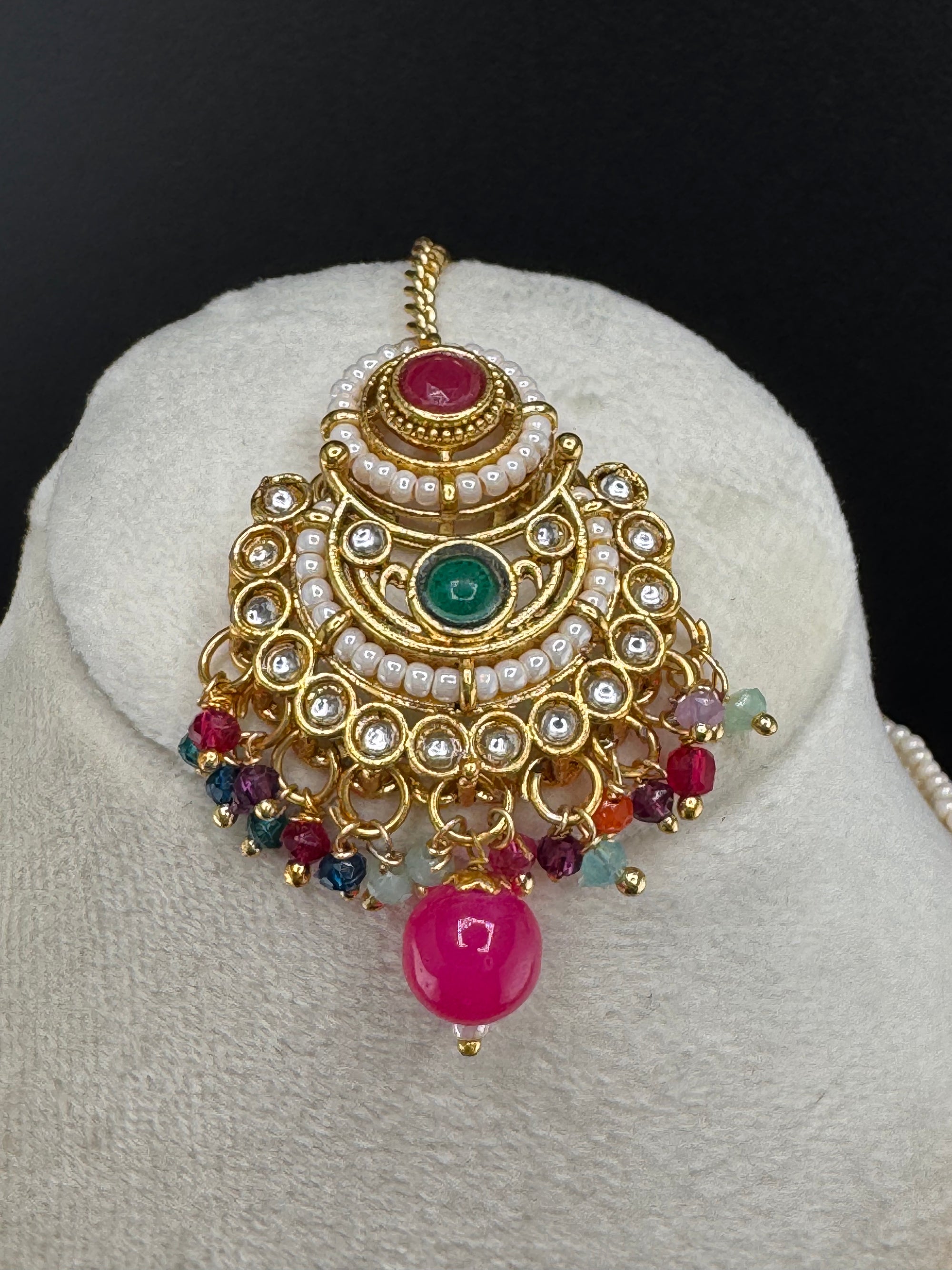 Rang Mahal Kundan Set