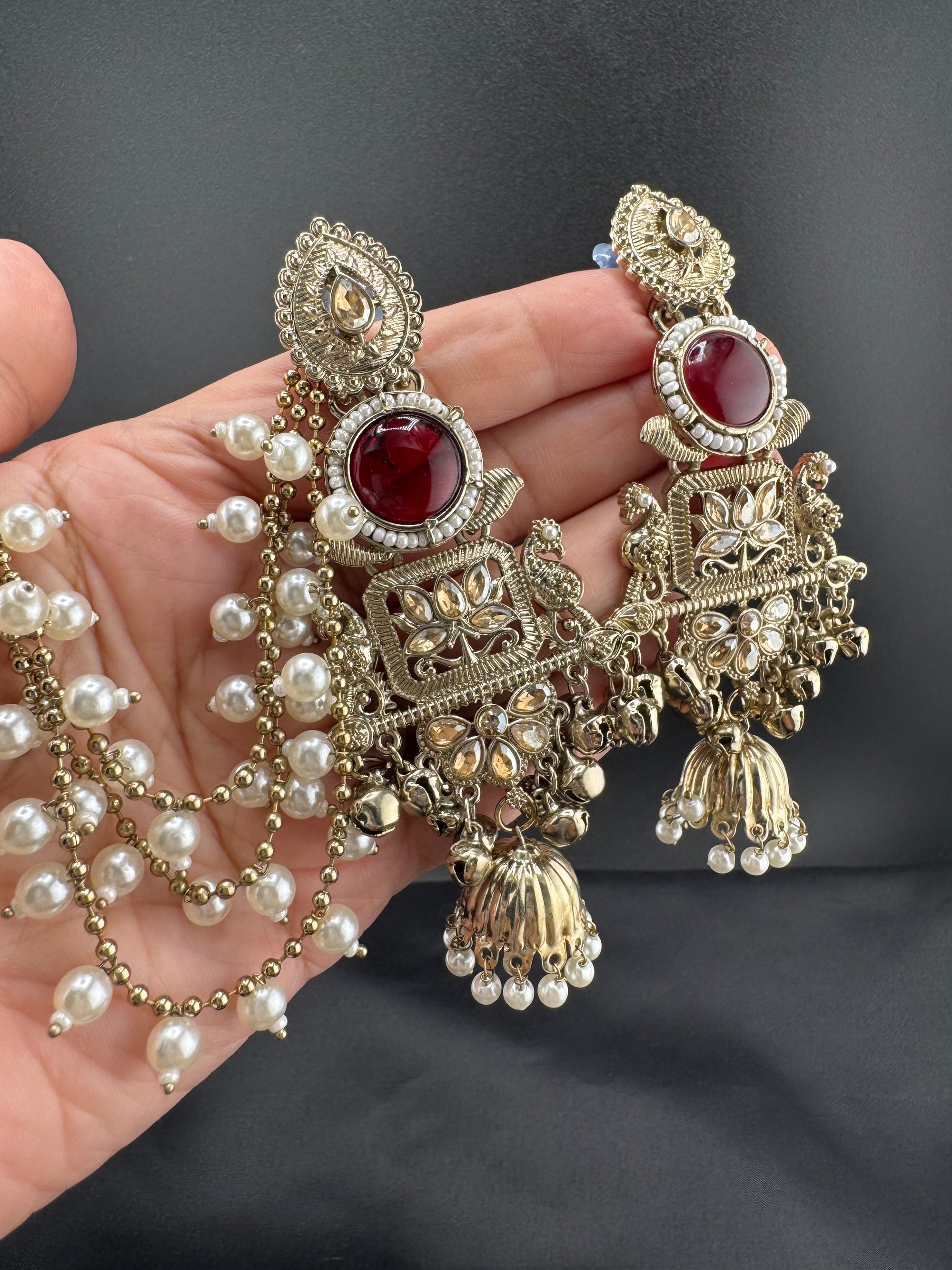 kashmiri jhumka with Sahara
