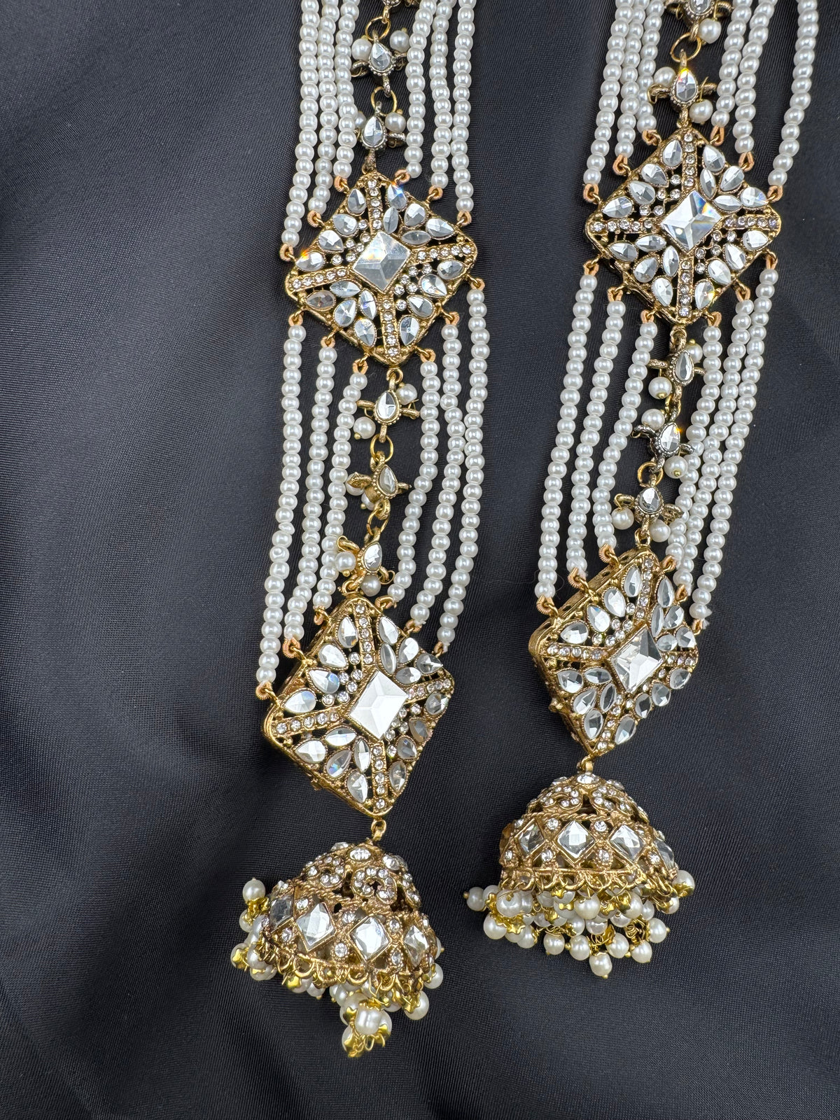 earrings with Sahara