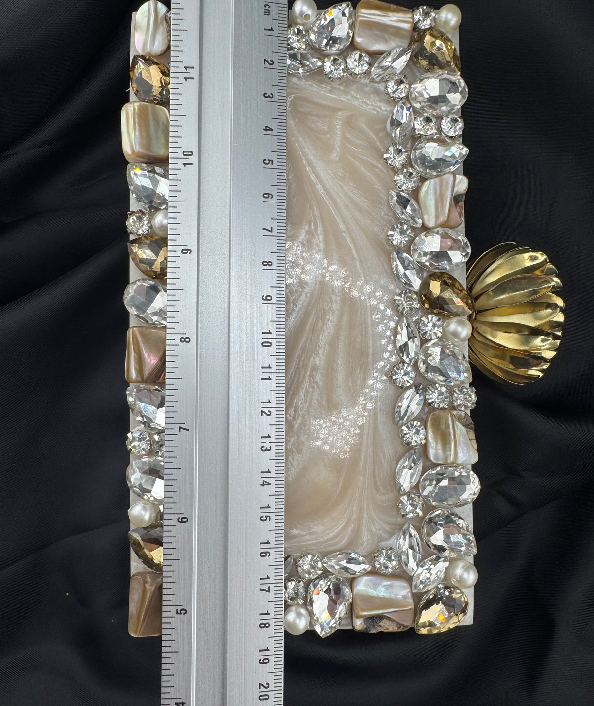 Pearl Élan Crystal Clutch