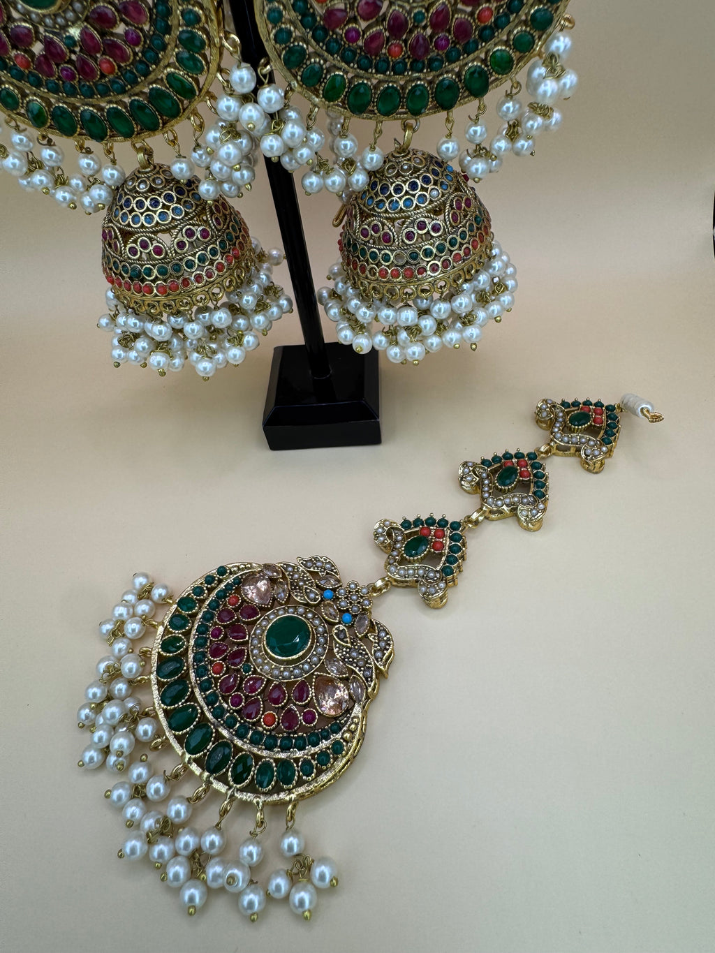 JHUMKA WITH TIKKA ANTIQUEGOLD