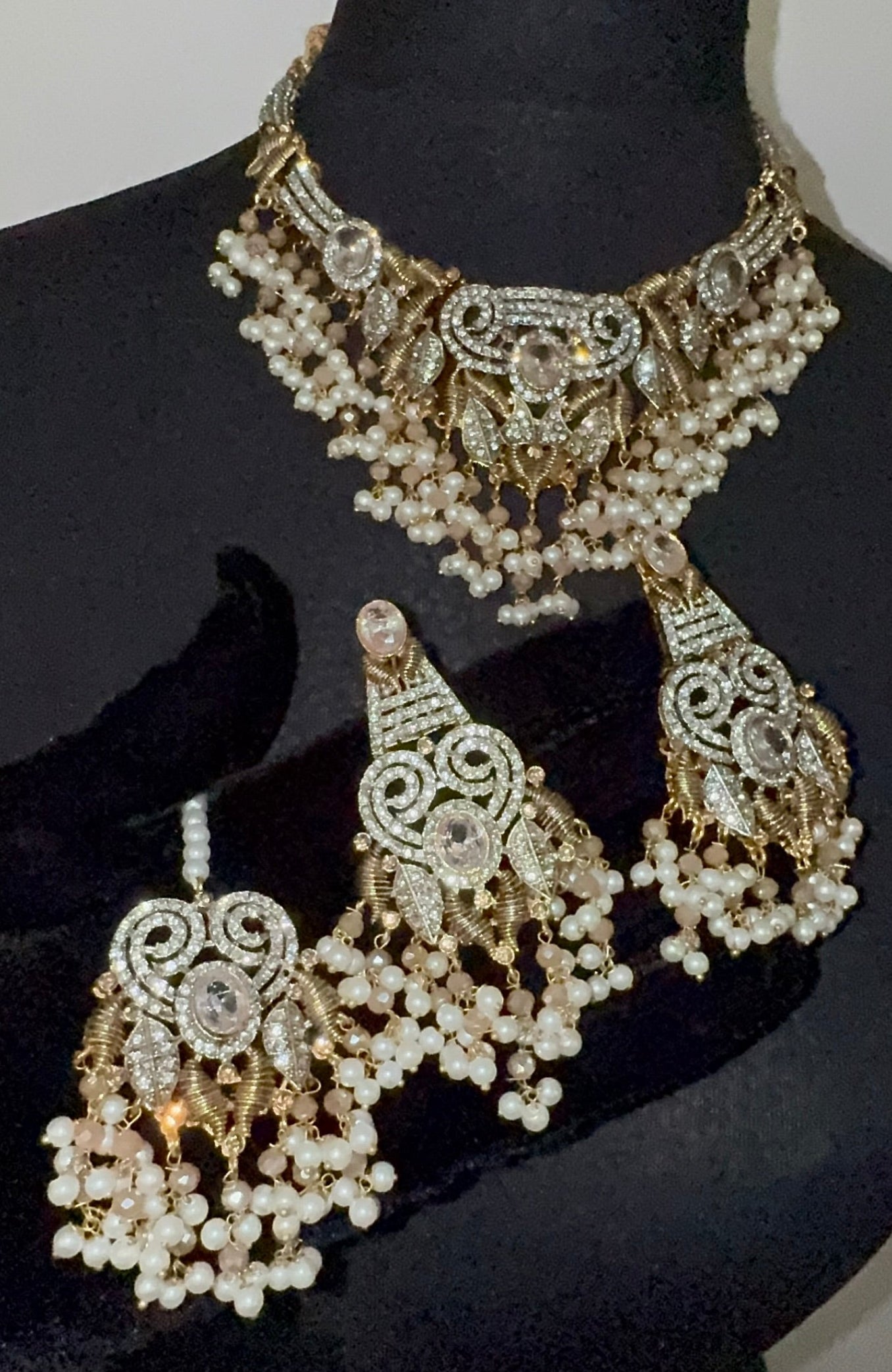 NECKLACE SET