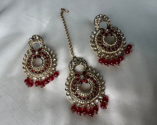 Earrings with Tikka Set