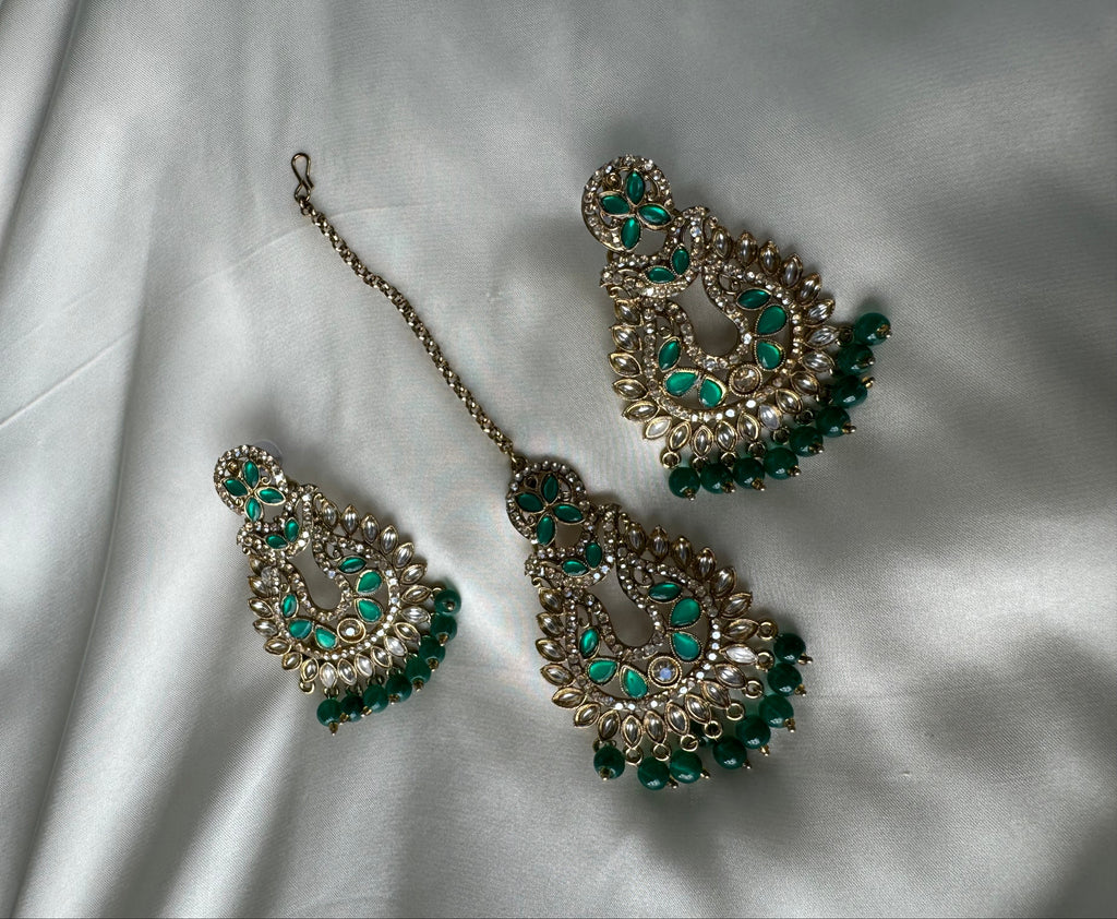 Chand bali earings with tikka