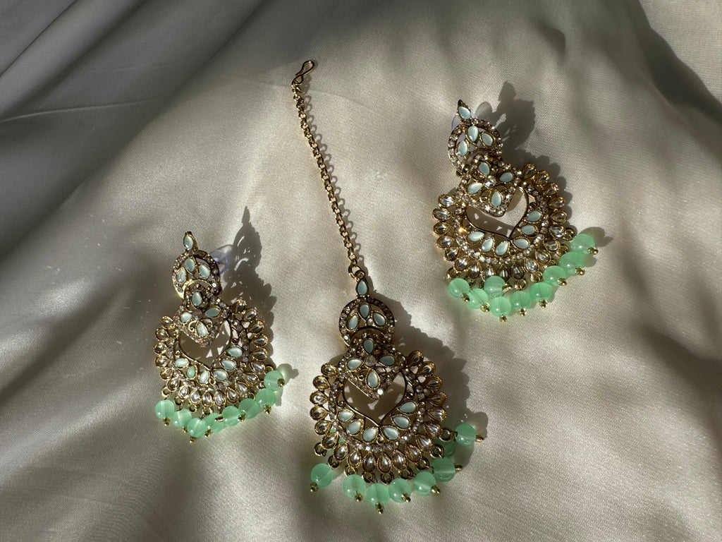 Chand bali earings with tikka