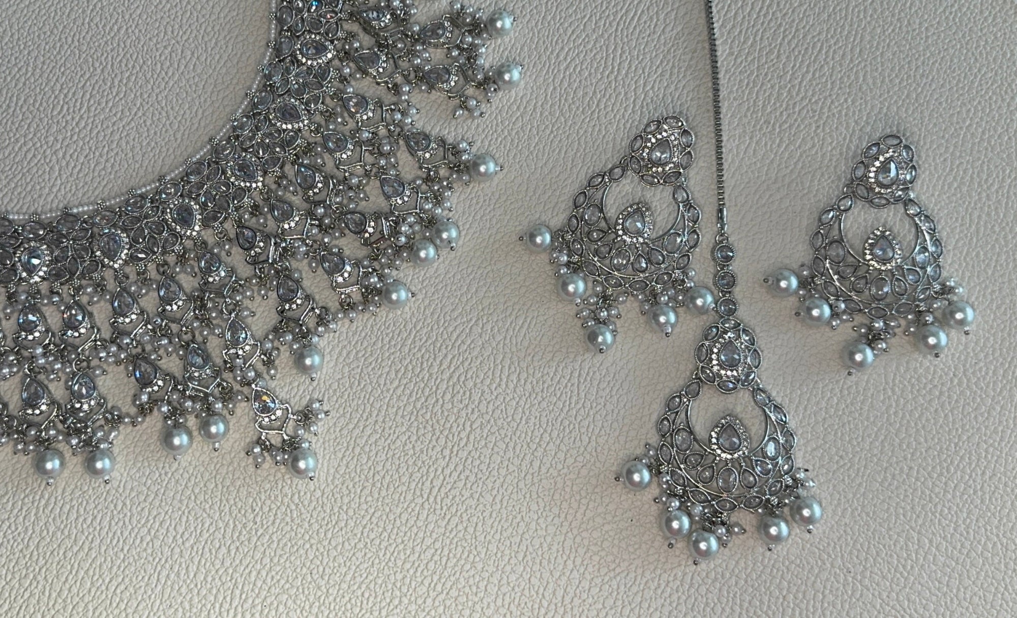 Noor-e-Chandi Silver Kundan Bridal Set