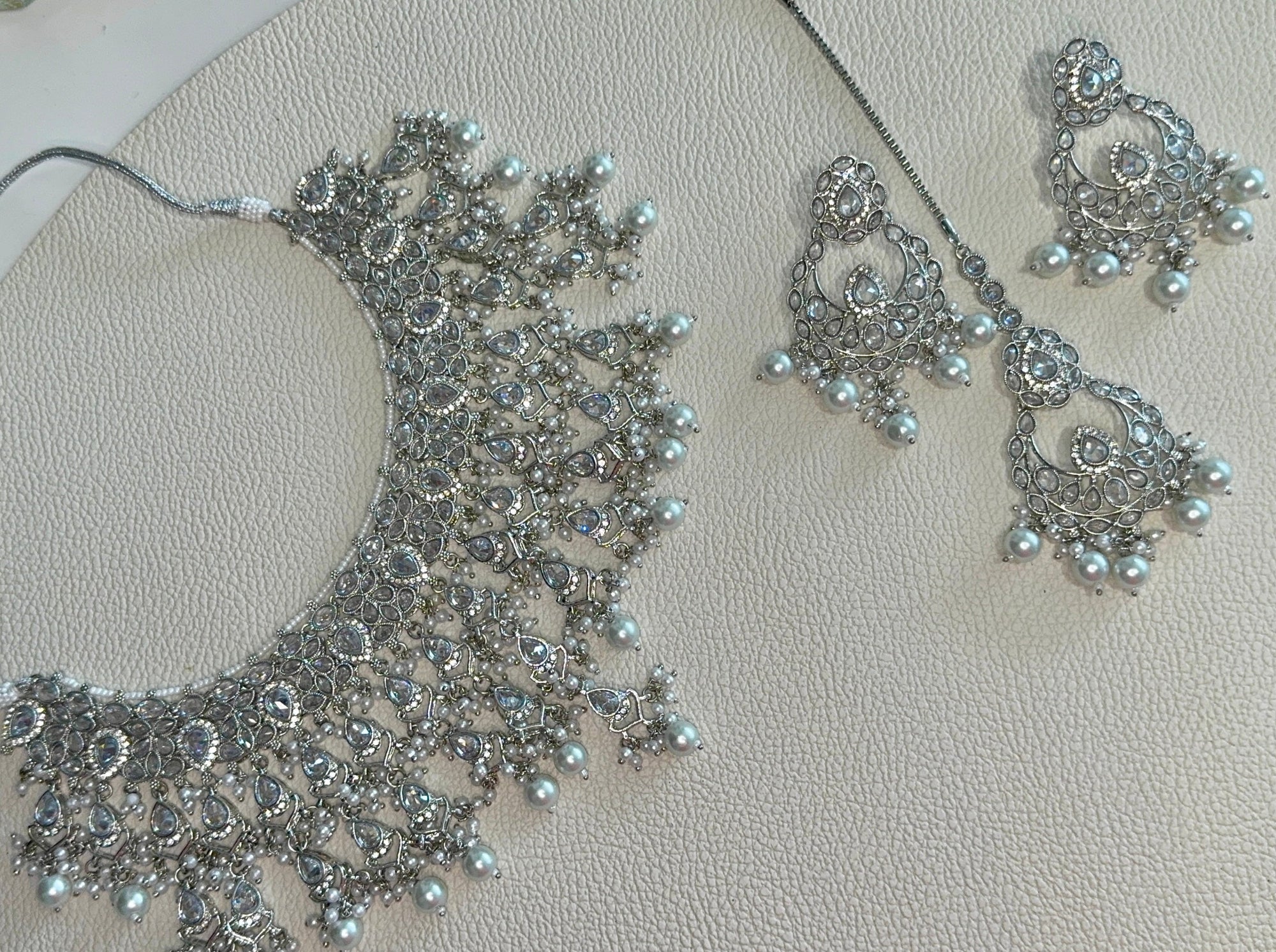 Noor-e-Chandi Silver Kundan Bridal Set