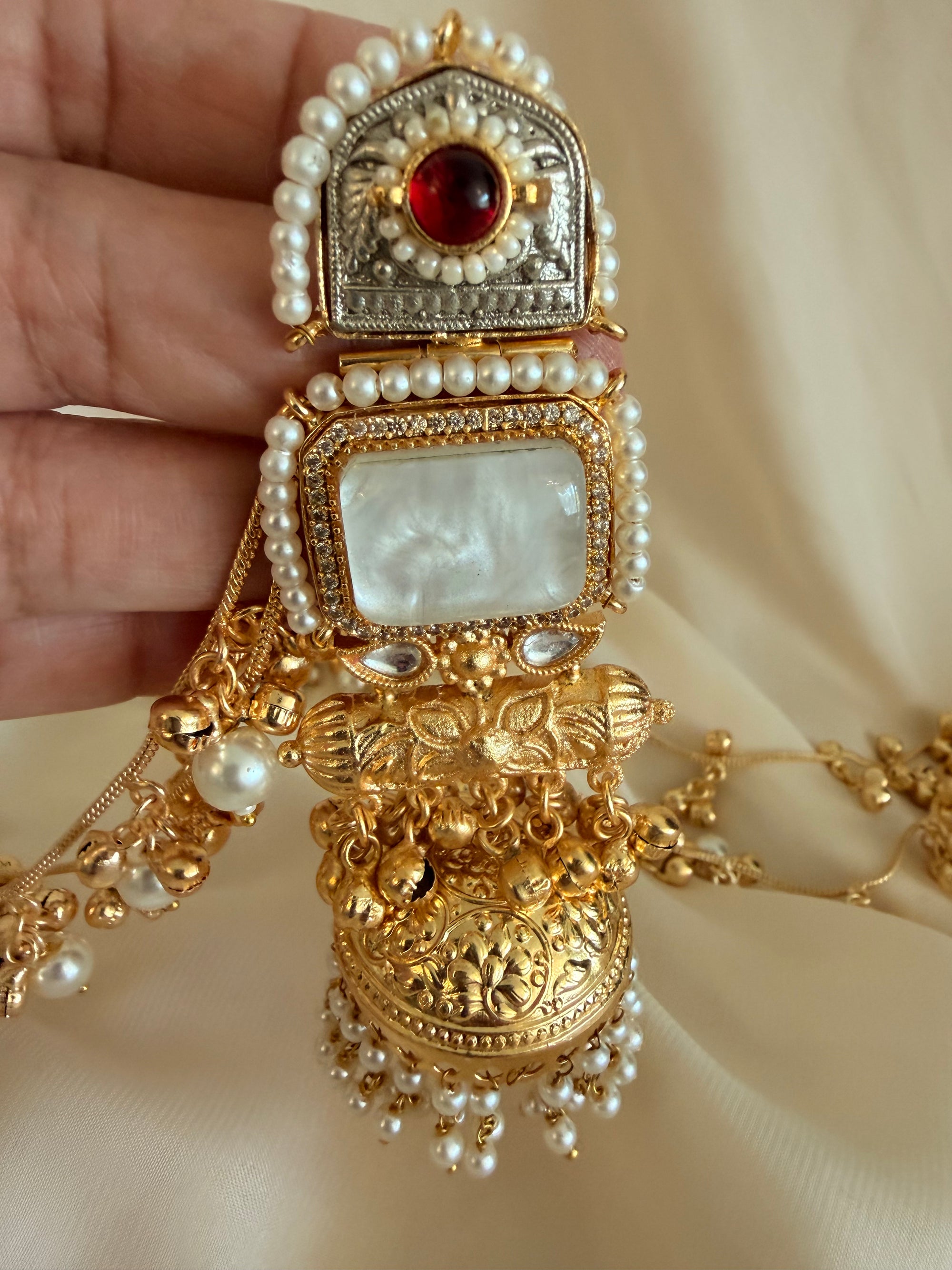 Kashmiri earrings with sahara,