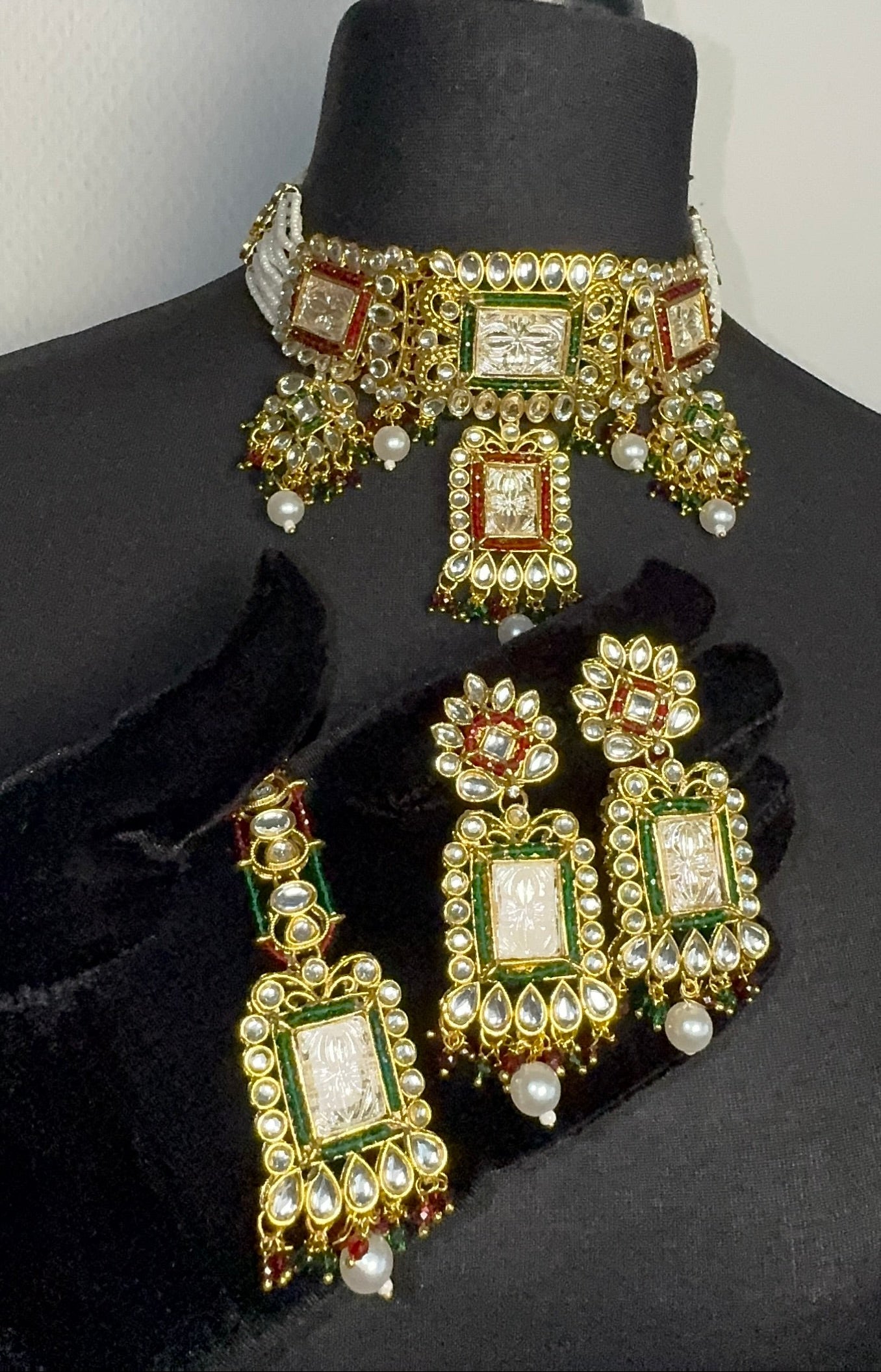 NOOR RANG CHOKERSET