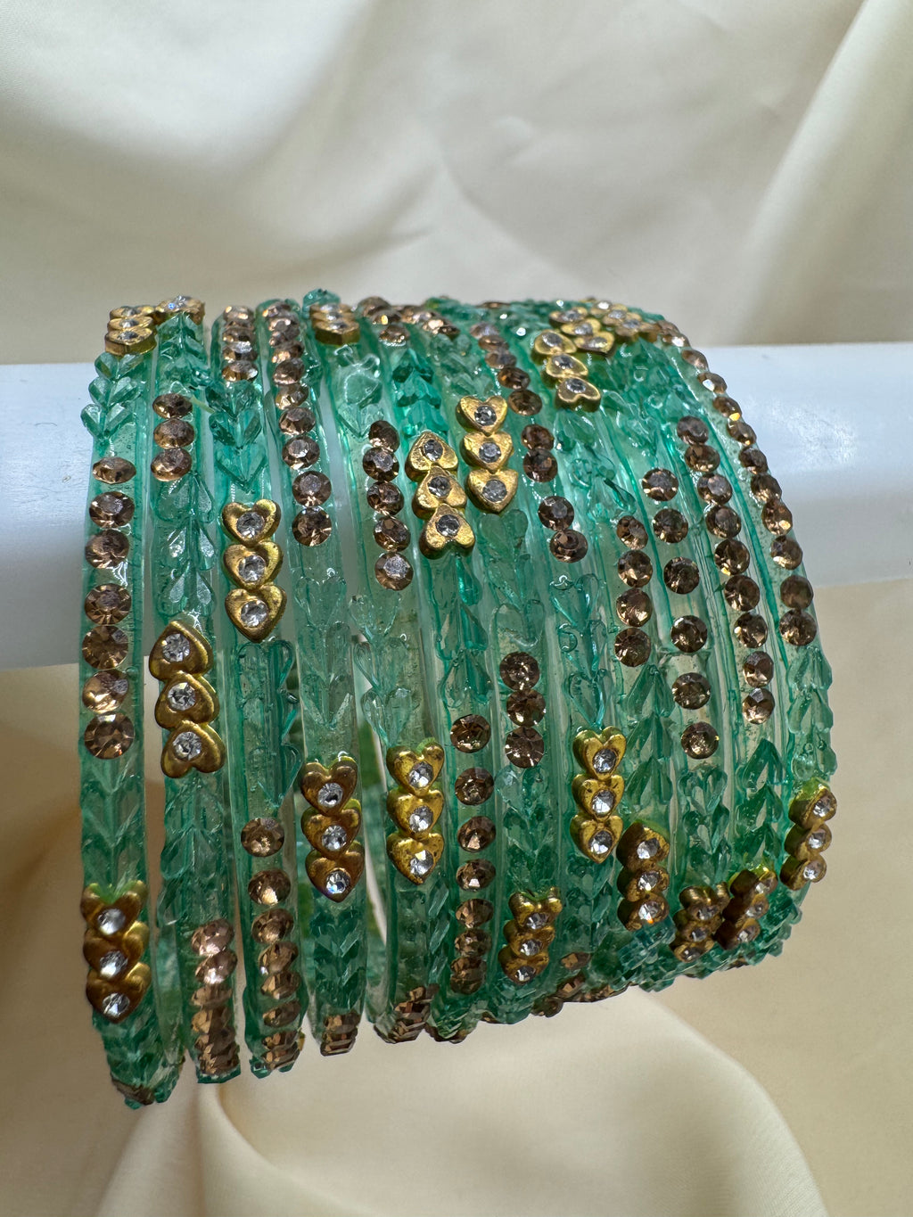 RAINDROP BANGLES GOLDEN HEARTS