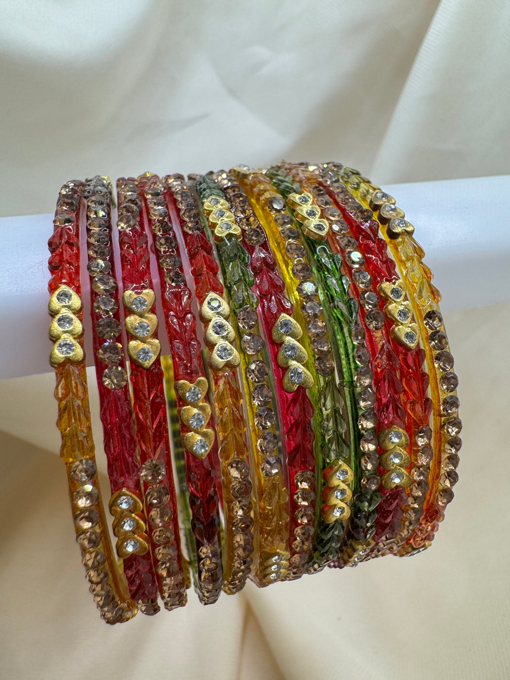RAINDROP BANGLES GOLDEN HEARTS