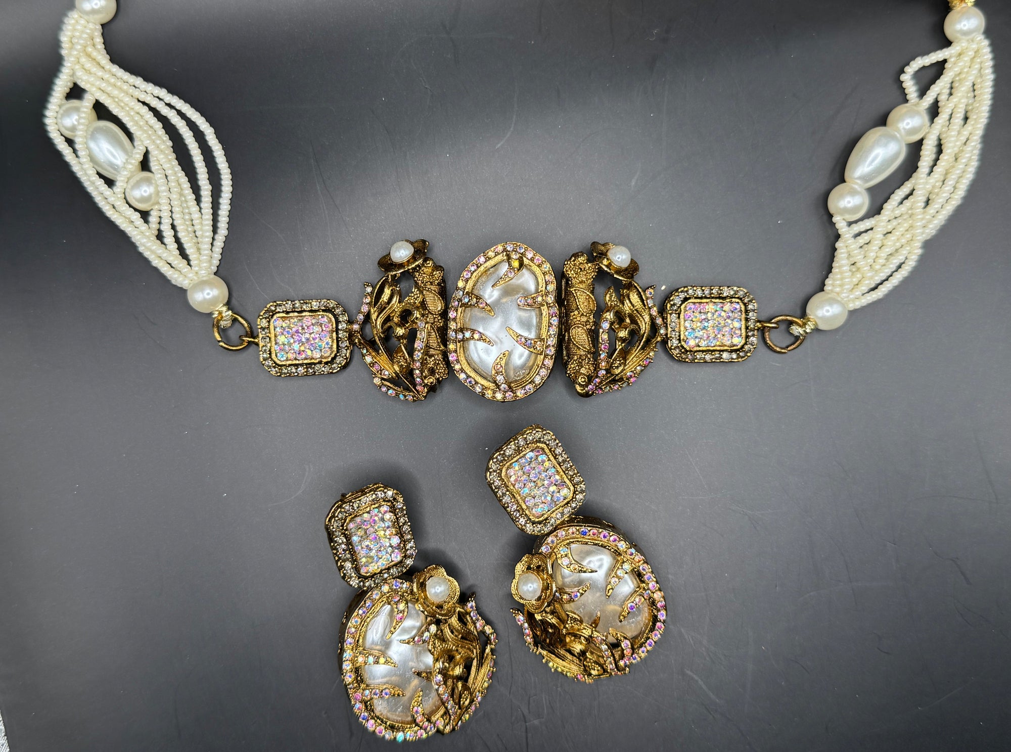 Pearl Royalty Set