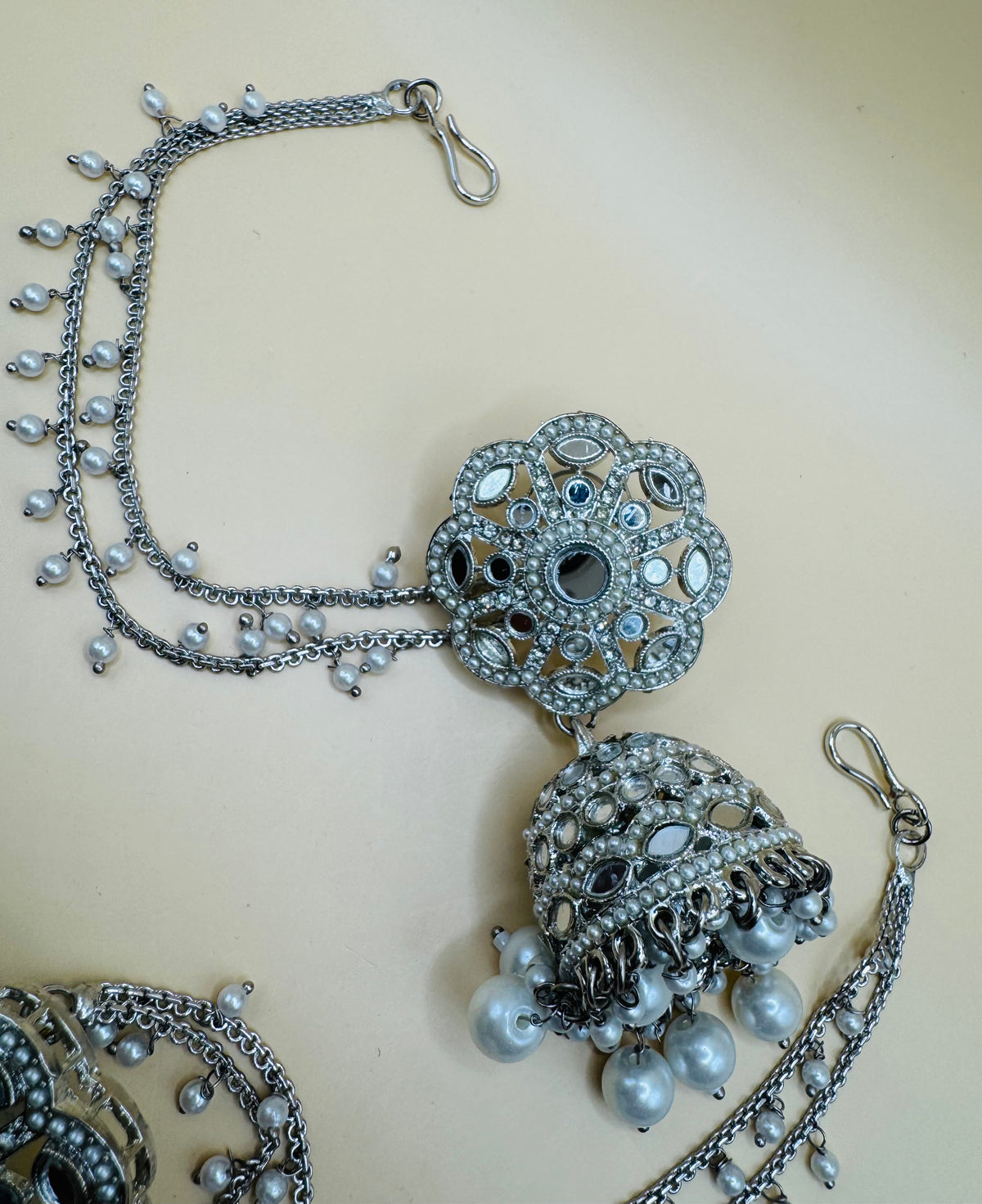 silver jhumka with tikka