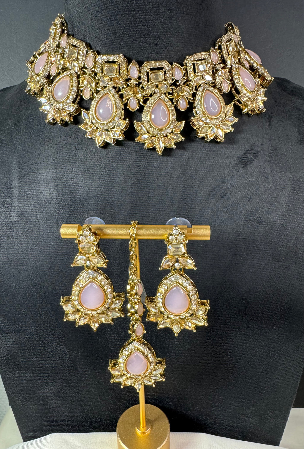 Zarina Choker Set
