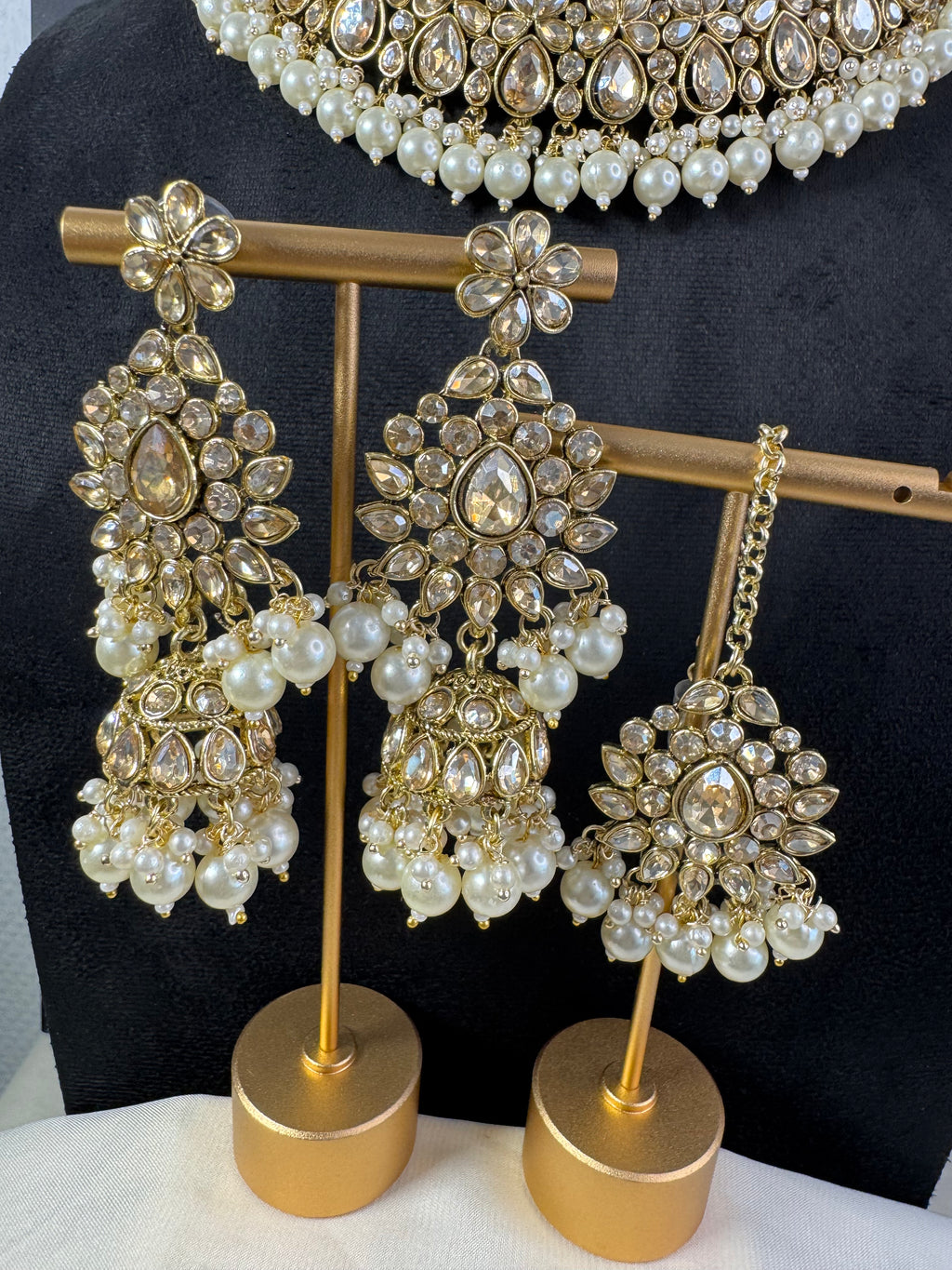 Noor Pearl Set