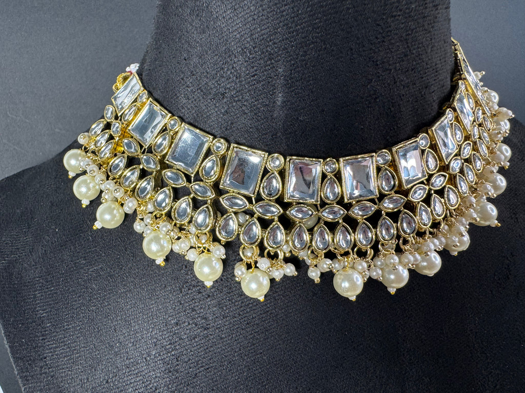 Kundan Set