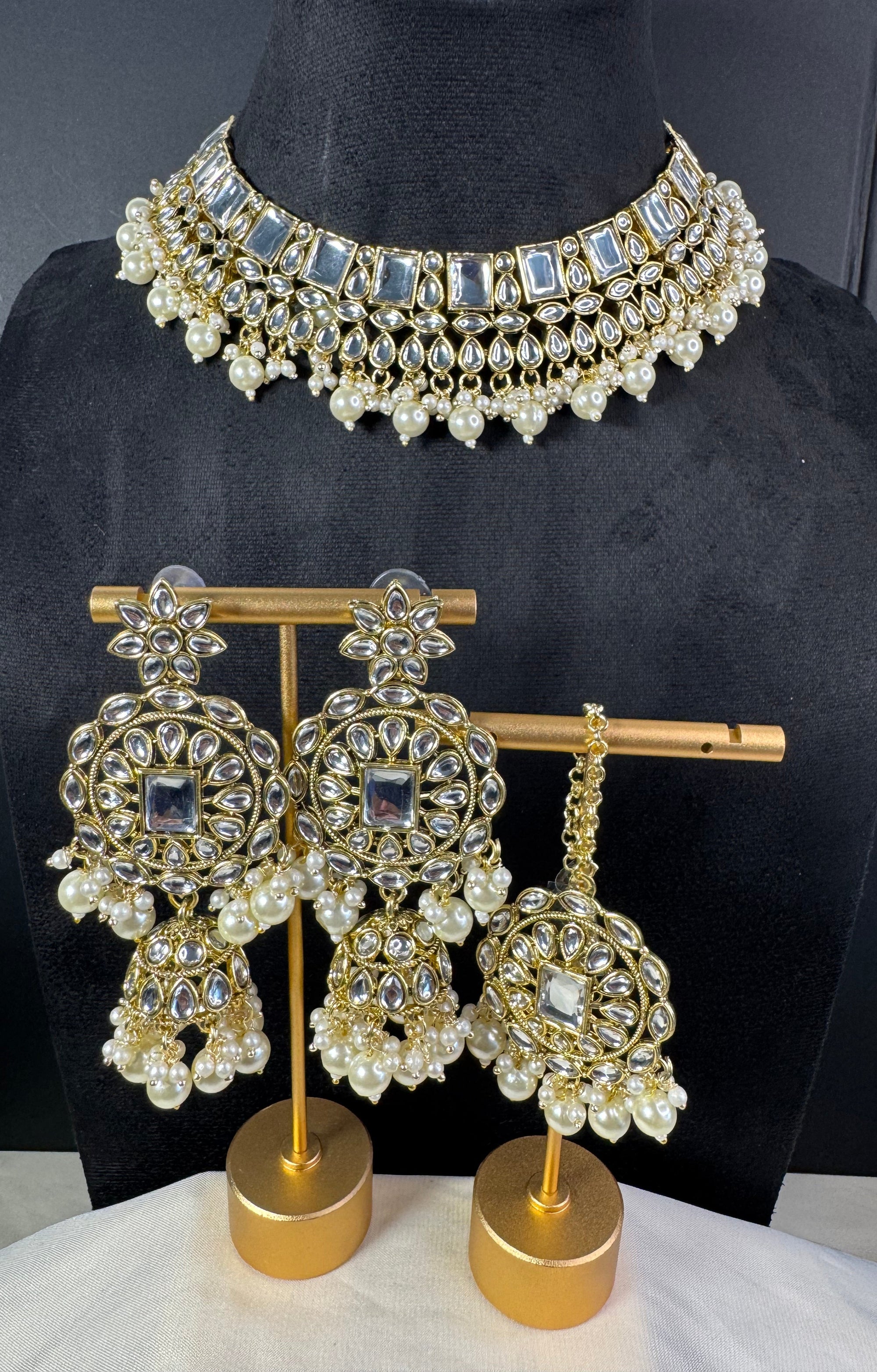 Kundan Set