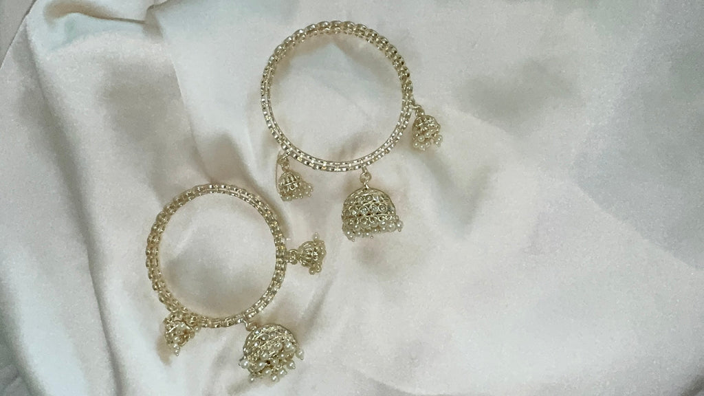 KUNDRN JHUMKA BANGLES
