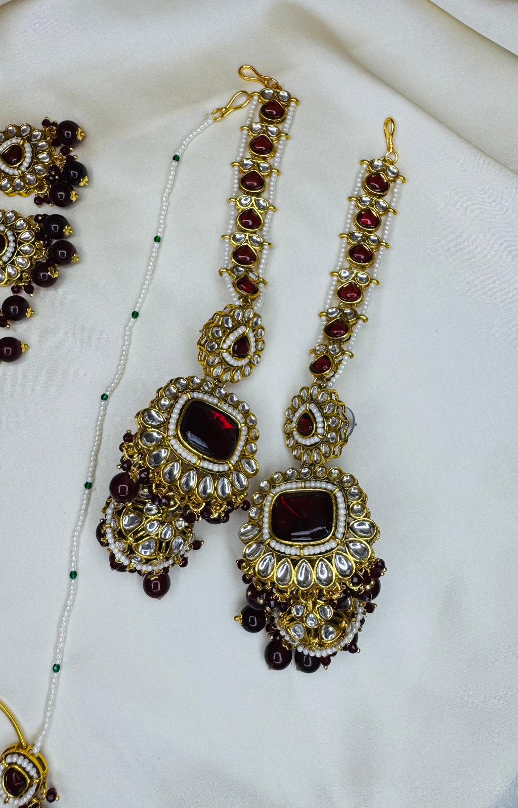 KUNDEN BRIDAL SET BURGUNDY GOLD