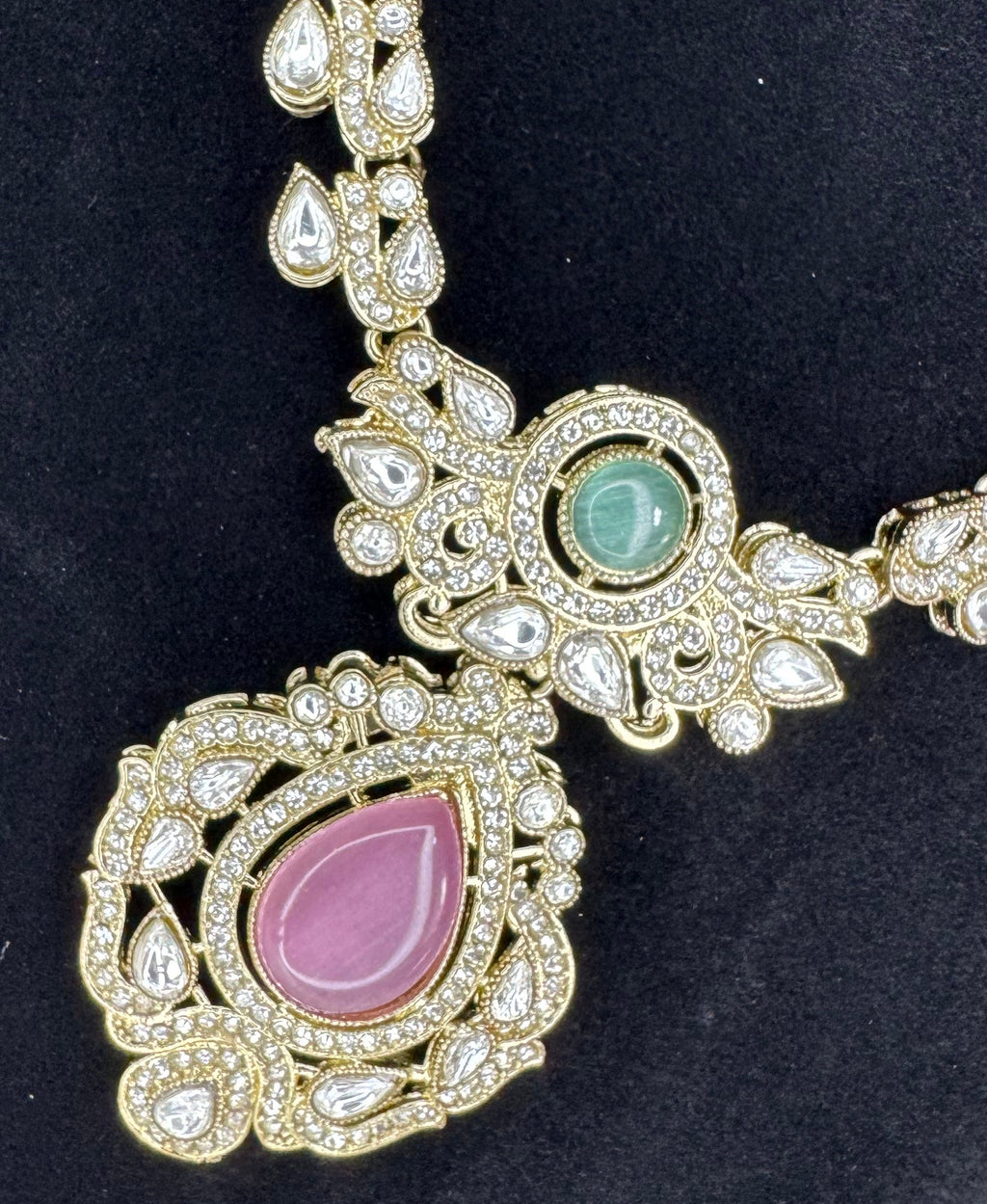 NECKLACE SET PINK & MINTGREEN