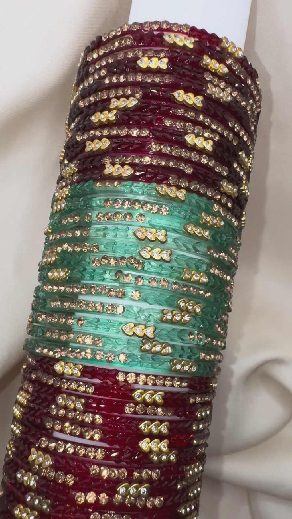 RAINDROP BANGLES GOLDEN HEARTS